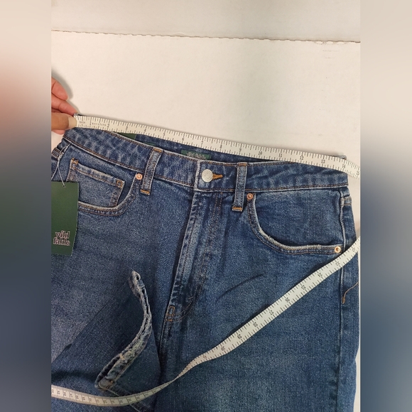 Wild Fable Highest Rise Mom jean Size 8 NWT Medium Blue By Target Pants - Picture 9 of 13